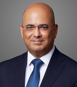 Ariel Yehezkel, Sheppard Mullin Photo