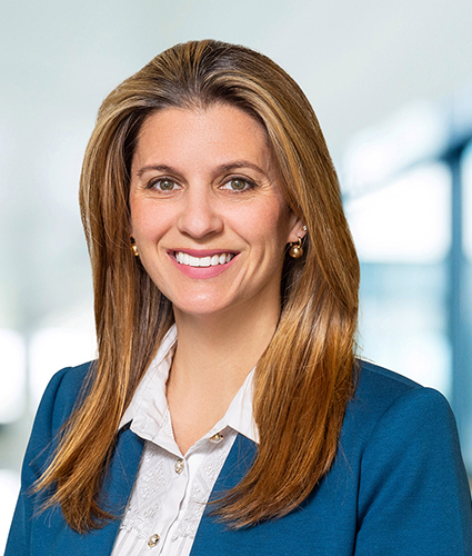 Megan Hoelle, Vorys, Sater, Seymour and Pease LLP Photo