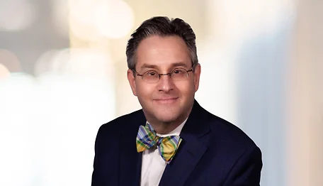 Photo of Randy J. Maniloff